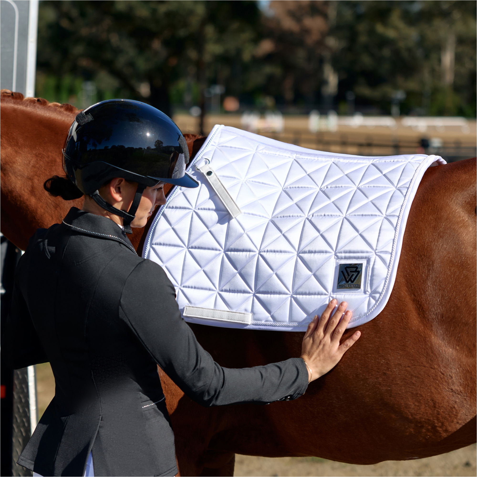 2026 WeatherBeeta Satin Luxe Air-Tec Euro Jump Shaped Saddle Pad 1030349005 - White